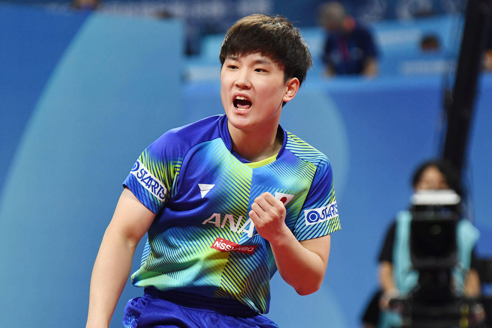 也展现了他 也展现了他