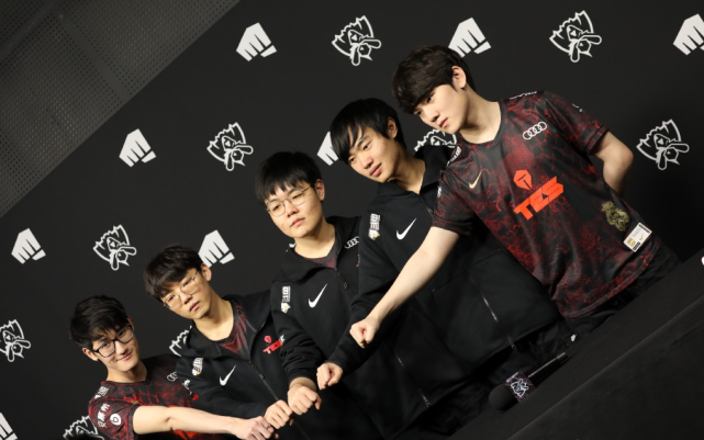 复便重返赛 复便重返赛