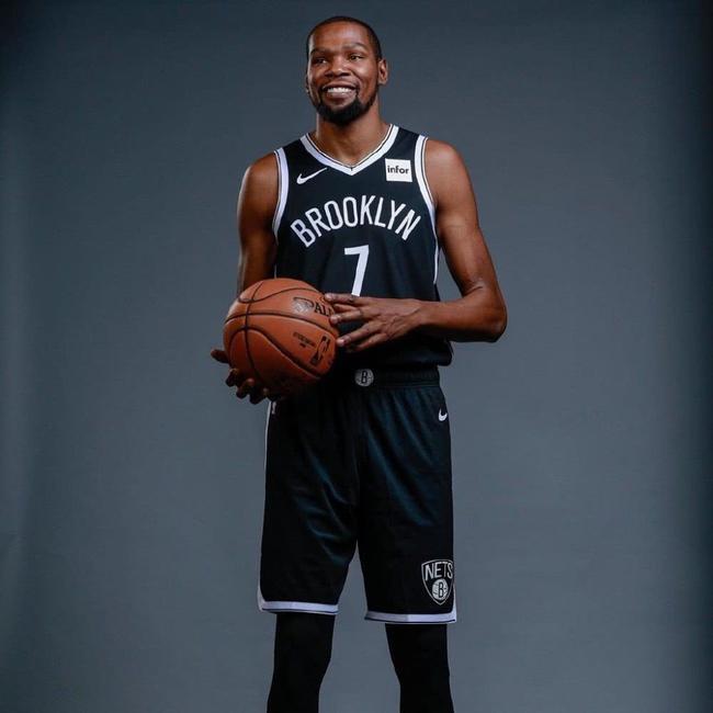 为球迷们带 为球迷们带