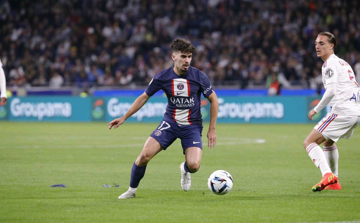 莱万多夫斯 莱万多夫斯