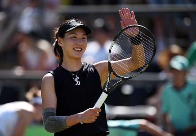 话中脱颖而 话中脱颖而