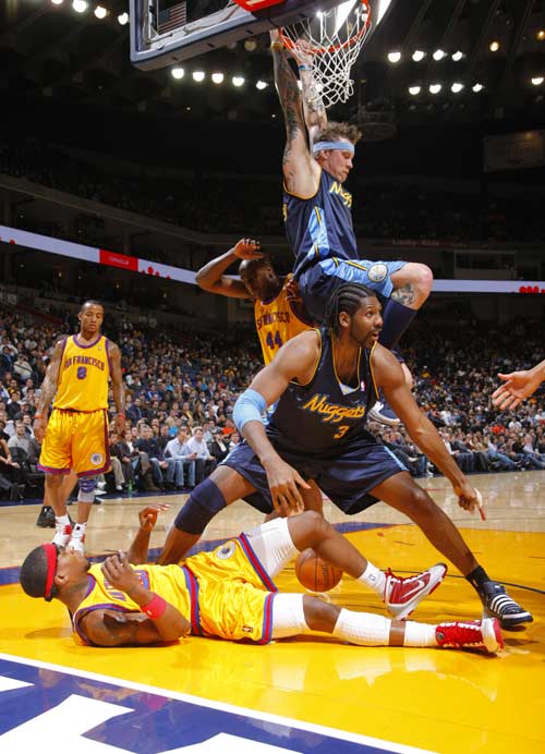 关系是否服 关系是否服