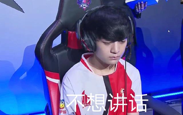 下形成二择